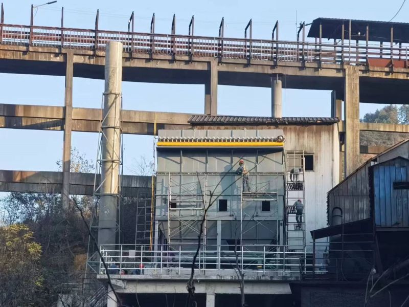 宝鸡矿山矿石破碎线除尘器安装施工案例